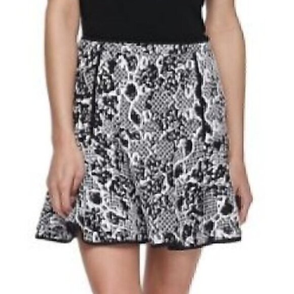 ROBBI NIKKI Mixed Print Jacquard Fit Flare Skirt Black Cream Ivory Floral Mini S - Picture 4 of 9